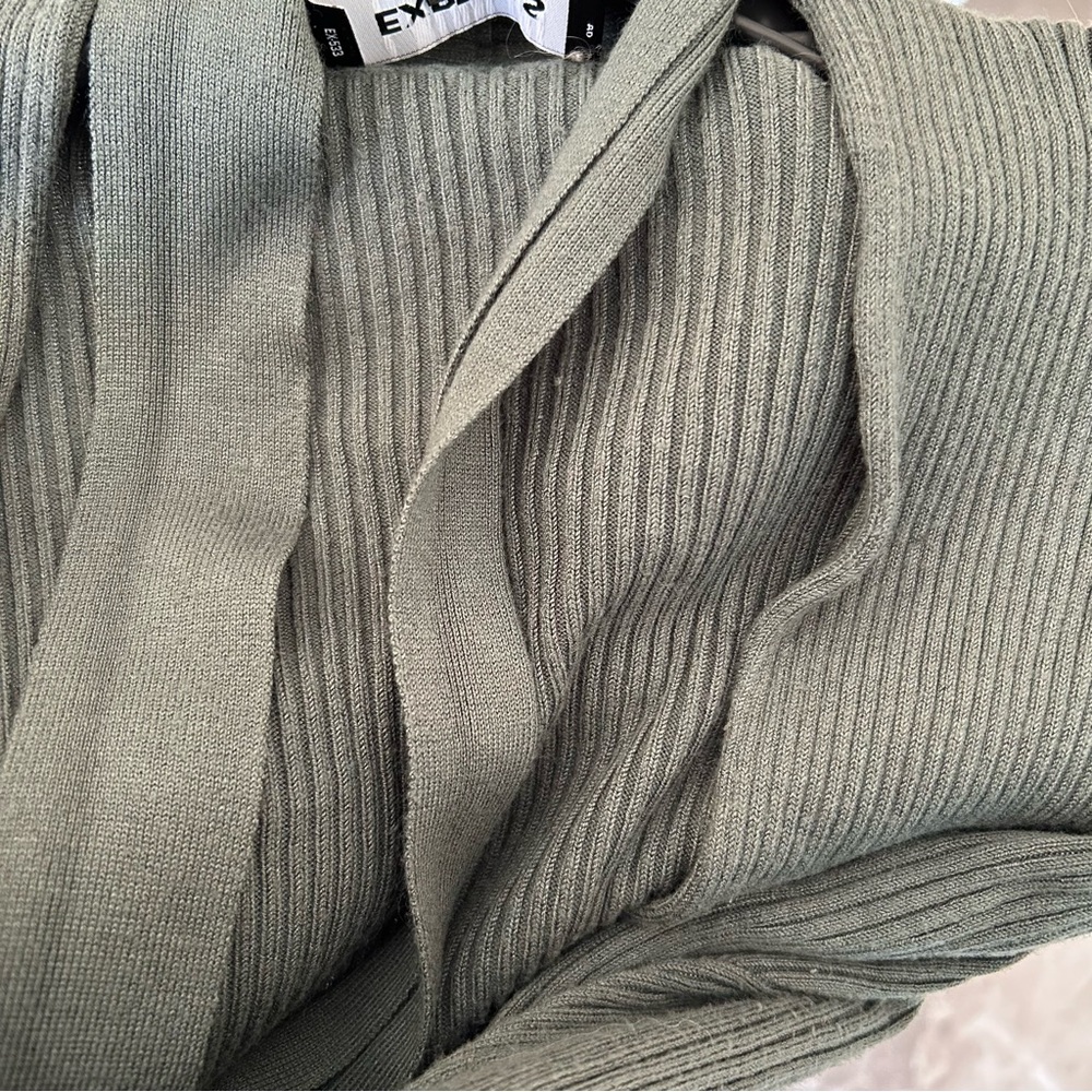 Express Ribbed Cardigan - Picture 7 of 7